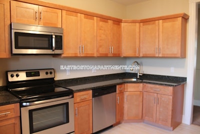 East Boston Renovated 4 bed 2 bath available 9/1 on Gladstone St in East Boston! Boston - $4,200