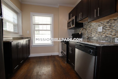 Roxbury 2 Beds 1 Bath Boston - $3,050