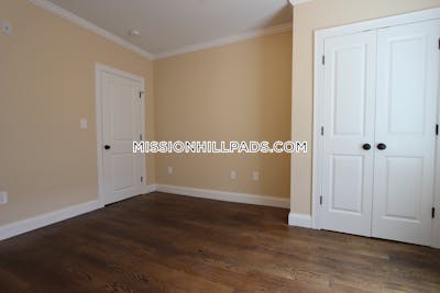 Roxbury Apartment for rent 2 Bedrooms 1 Bath Boston - $3,075