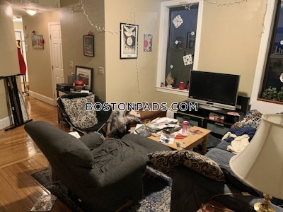 Allston 4 Beds 2 Baths Boston - $4,800