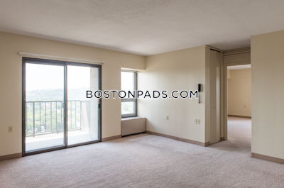 Brookline 1 Bed 1 Bath BROOKLINE- BOSTON UNIVERSITY $2,435  Boston University - $2,435