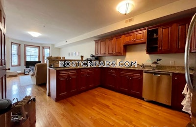 Allston 4 Beds 2 Baths Allston Boston - $5,200