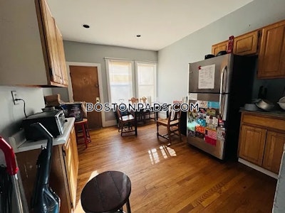 Mission Hill 5 Beds 1 Bath Boston - $4,750