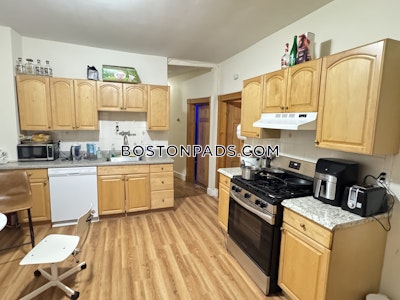 Mission Hill 3 Beds 1 Bath Boston - $4,500