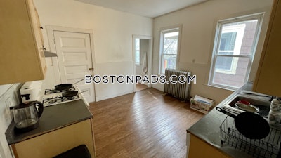 Mission Hill 5 Beds 2 Baths Mission Hill Boston - $8,000