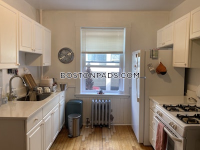 Cambridge 2 Beds 1 Bath  Central Square/cambridgeport - $3,900