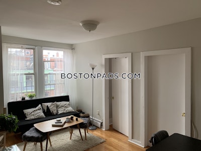 North End 2 Bed, 1 Bath Unit Boston - $3,600