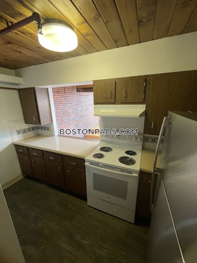 North End 2 Beds No Bath Boston - $4,100