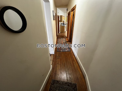 Mission Hill 3 Beds 1 Bath Boston - $4,500