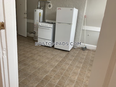 North End 2 Beds 1 Bath Boston - $2,900