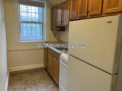 Somerville Nice 1 Bed 1 Bath available 9/1 on Summer St. in Somerville  Spring Hill - $2,100