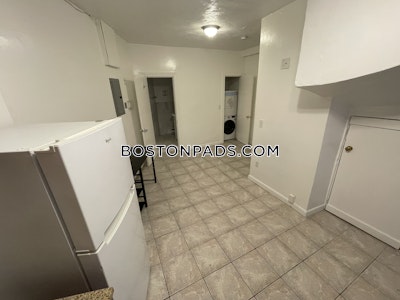 North End Studio 1 Bath Boston - $2,250