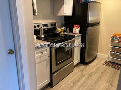 South End 1.5 Bed, 1 Bath Unit Boston - $3,000