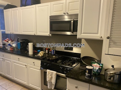 North End 2 Bed in the North End Boston - $2,500