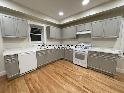 Cambridge 3 Beds 2 Baths  Porter Square - $4,300