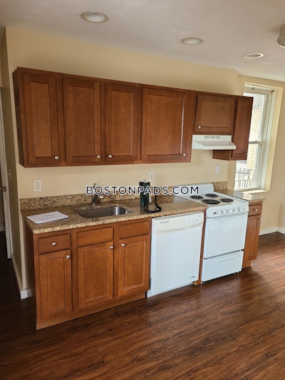 North End 3 Beds 1 Bath Boston - $4,290