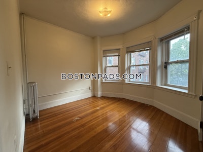 Somerville 1 Bed 1 Bath  East Somerville - $2,250