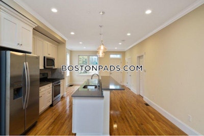 Fort Hill 4 Beds 2.5 Baths Boston - $7,700