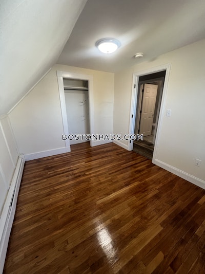 Medford 2 Bed 1 Bath MEDFORD  Tufts - $2,700