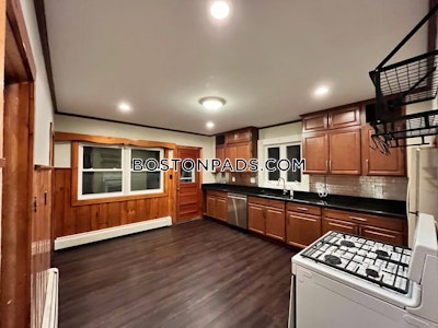 East Boston 2 Beds 1 Bath Boston - $2,450