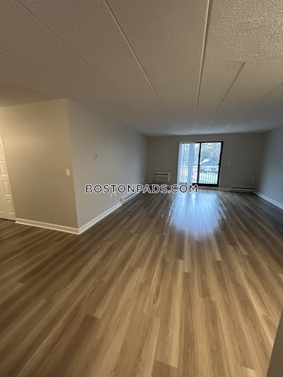 Framingham 2 Bed 2 Bath FRAMINGHAM $2,425 - $2,370