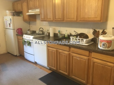 Allston Apartment for rent 3 Bedrooms 2 Baths Boston - $2,750