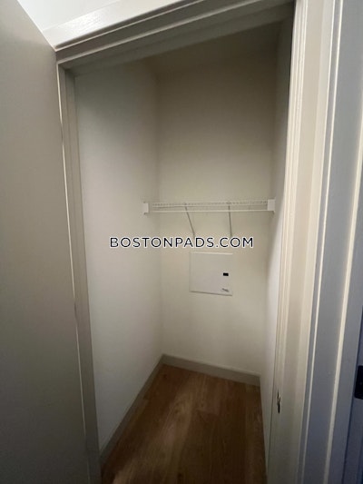 Cambridge Apartment for rent 1 Bedroom 1 Bath  Alewife - $3,658 No Fee