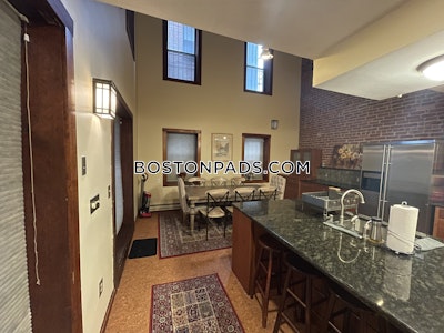 Back Bay Apartment for rent 2 Bedrooms 2 Baths Boston - $4,400