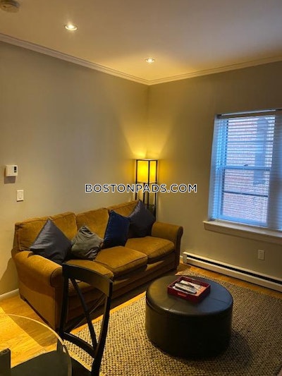 Back Bay Apartment for rent 1 Bedroom 1 Bath Boston - $3,200