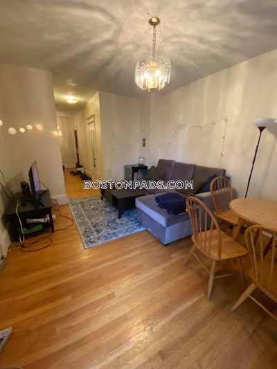 Allston 3 Beds 1.5 Baths Boston - $3,900