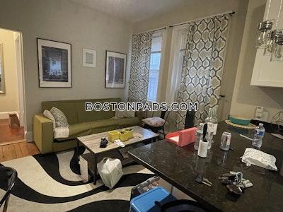 North End 2 Beds 1 Bath Boston - $3,645