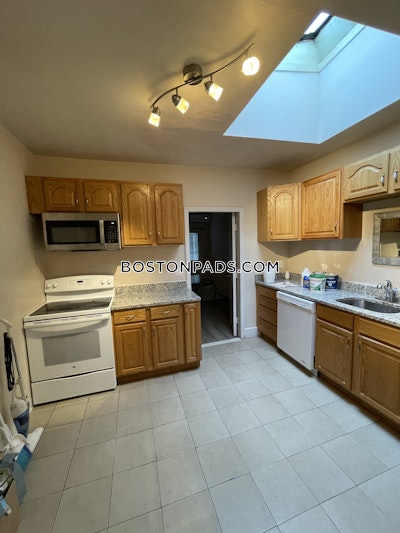 Allston Apartment for rent 2 Bedrooms 1 Bath Boston - $2,650