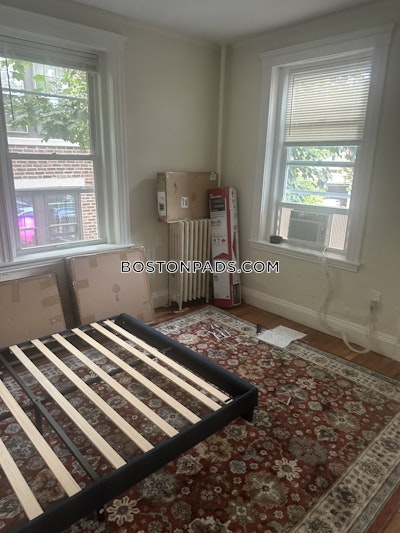 Brookline Apartment for rent 1 Bedroom 1 Bath  Coolidge Corner - $2,600