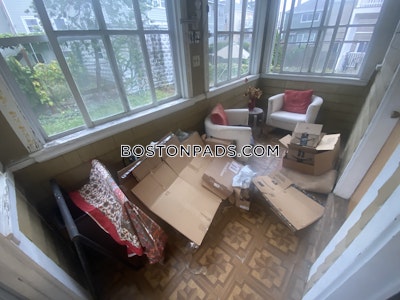 Somerville Apartment for rent 4 Bedrooms 1 Bath  Tufts - $3,800